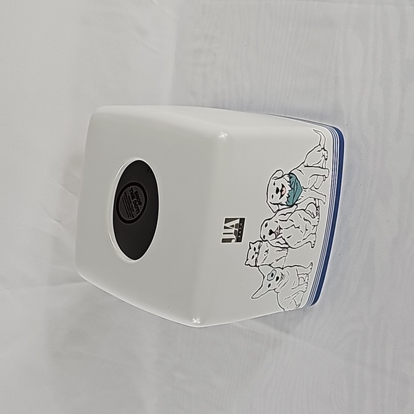 Tissue Cover- Pet Friends - Picture 1 of 4